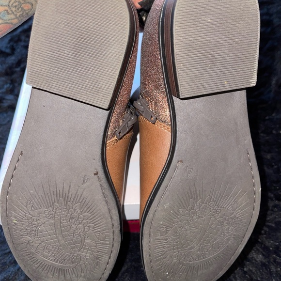 Brown bow boots - Picture 7 of 9